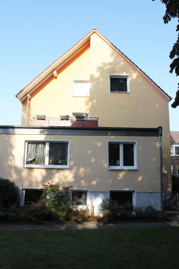 Ferienwohnung Kastanienblick Илцен Екстериор снимка